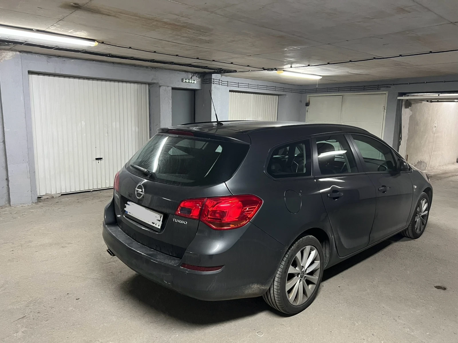 Opel Astra 150Anniversary , снимка 4 - Автомобили и джипове - 54958436
