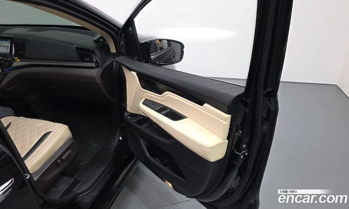 Honda Odyssey 3.5 5th, снимка 15 - Автомобили и джипове - 56122923