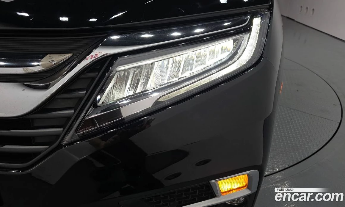 Honda Odyssey 3.5 5th, снимка 8 - Автомобили и джипове - 56122923