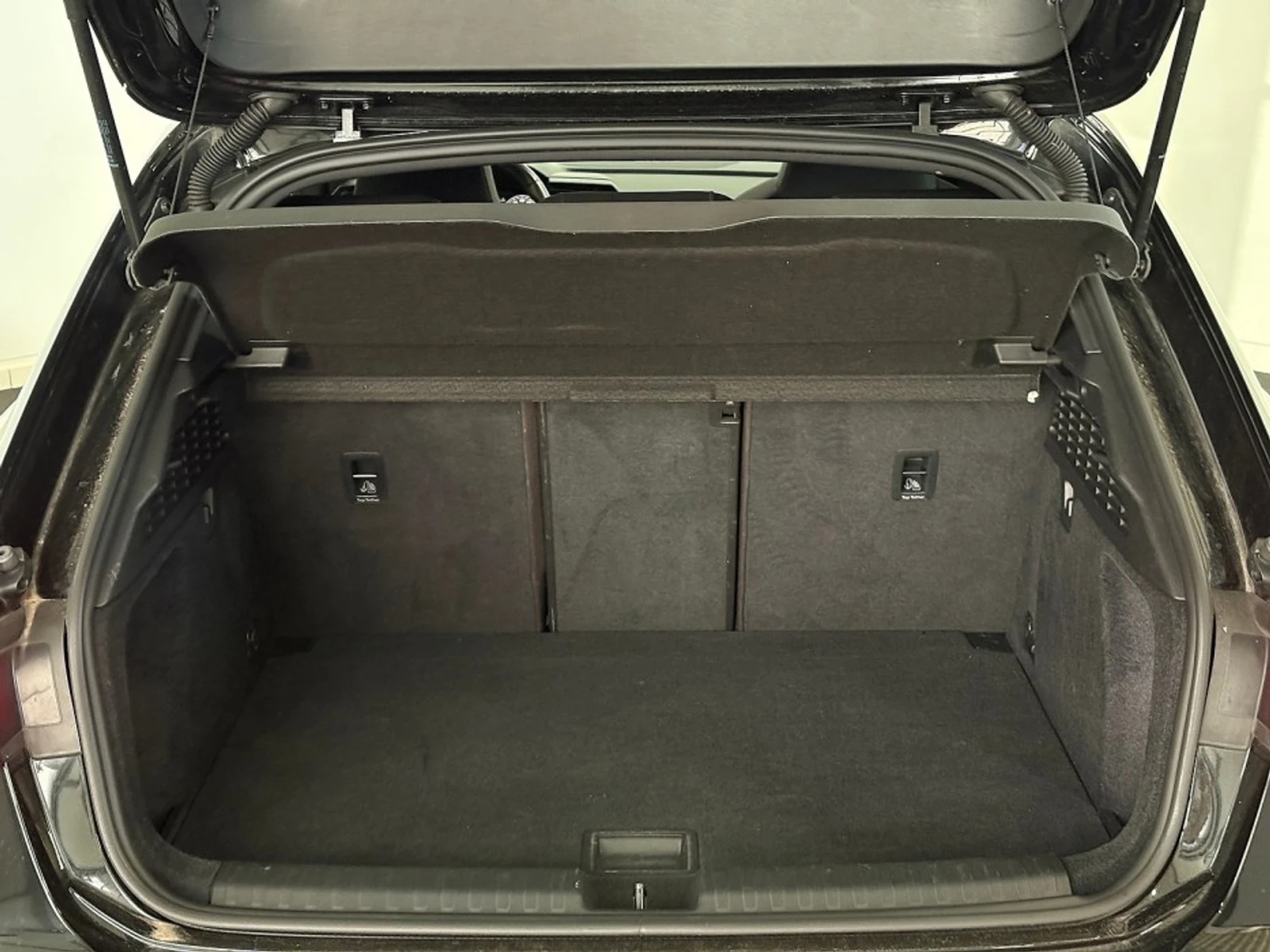 Audi A3 35 TFSI , снимка 17 - Автомобили и джипове - 56719775