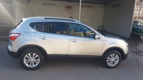 Nissan Qashqai 2.0i AVTOMAT 4X4-142 X -KM, снимка 4