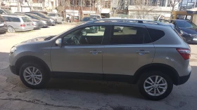 Nissan Qashqai 2.0i AVTOMAT 4X4-142 X -KM - 5800 € / 11343.81 лв. - 97761790 2