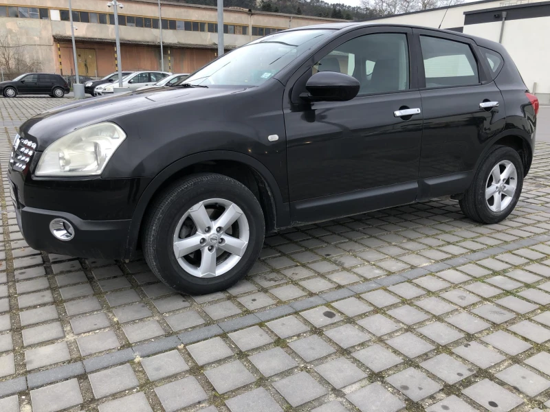 Nissan Qashqai, снимка 6 - Автомобили и джипове - 47547779