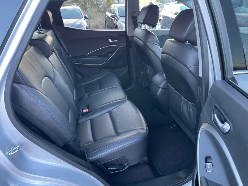 Hyundai Santa fe 2.4 GDI, 192 Hp, Бензин, 206000 Реални Км!Обслужен, снимка 11 - Автомобили и джипове - 52162886