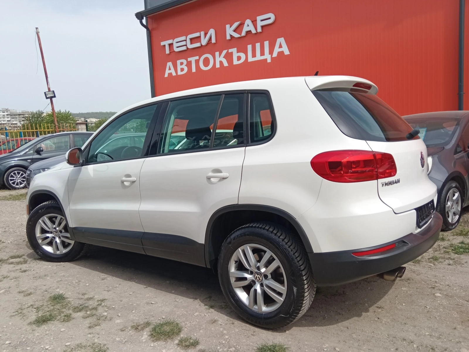 VW Tiguan 2, 0i TSI DSG - изображение 6