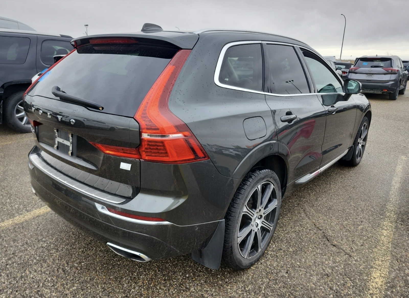 Volvo XC60 INSCRIPTION - изображение 3