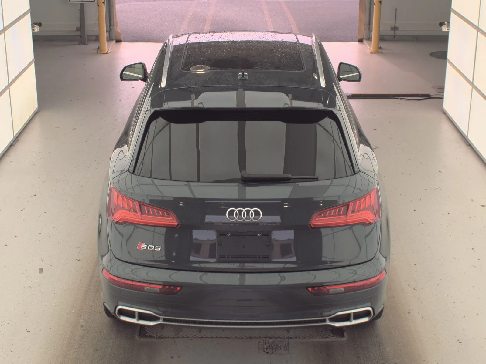 Audi SQ5 PREMIUM PLUS* MATRIX* PANO* ALCANTARA* KEYLESS | Mobile.bg   4