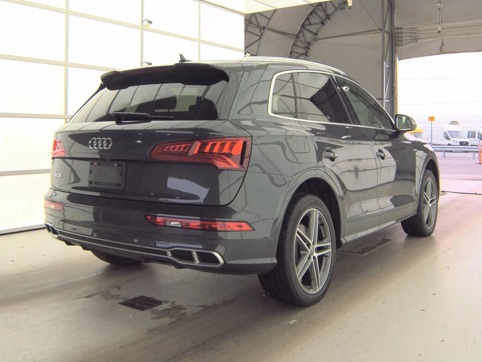 Audi SQ5 PREMIUM PLUS* MATRIX* PANO* ALCANTARA* KEYLESS | Mobile.bg   5