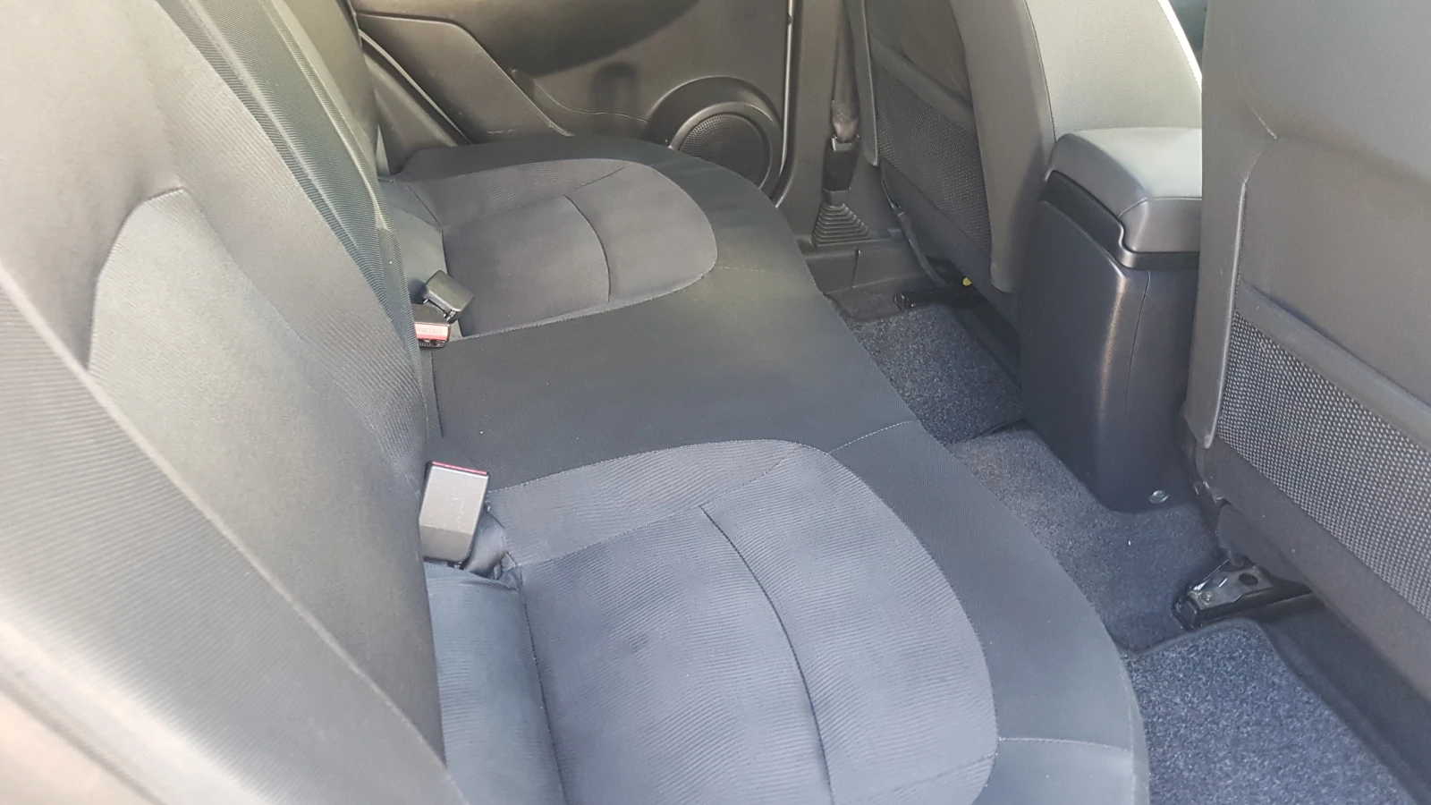 Nissan Qashqai 2.0i AVTOMAT 4X4-142 X -KM, снимка 12 - Автомобили и джипове - 53826982