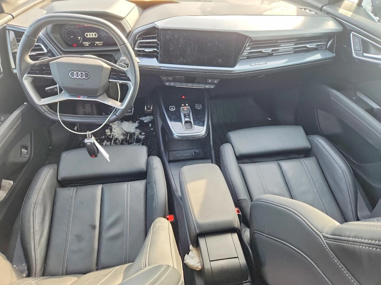 Audi Q4 E-Tron Premium, снимка 8 - Автомобили и джипове - 54129643