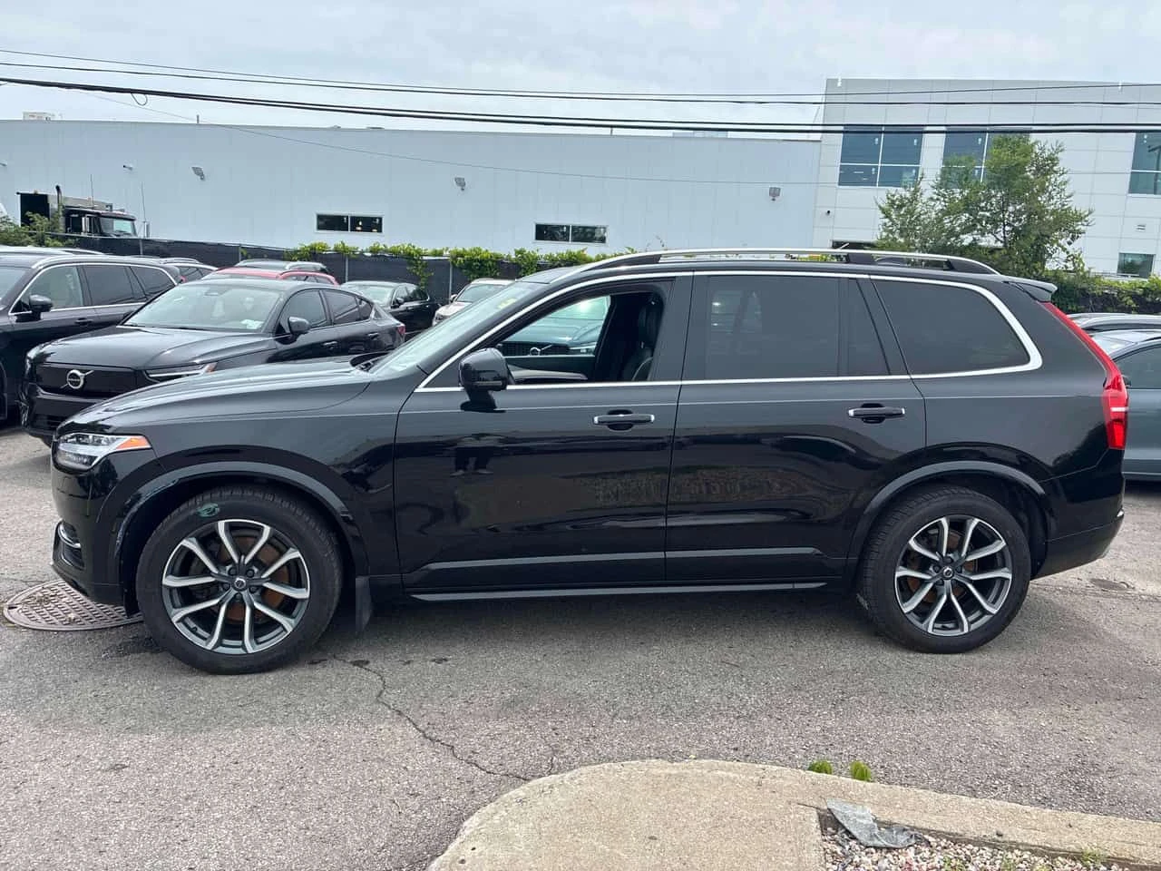 Volvo Xc90 | Momentum | ПАНОРАМА | CARFAX | КЛИП | , снимка 2 - Автомобили и джипове - 55014593