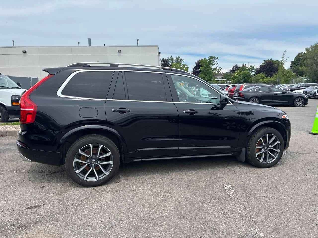 Volvo Xc90 | Momentum | ПАНОРАМА | CARFAX | КЛИП | , снимка 3 - Автомобили и джипове - 55014593