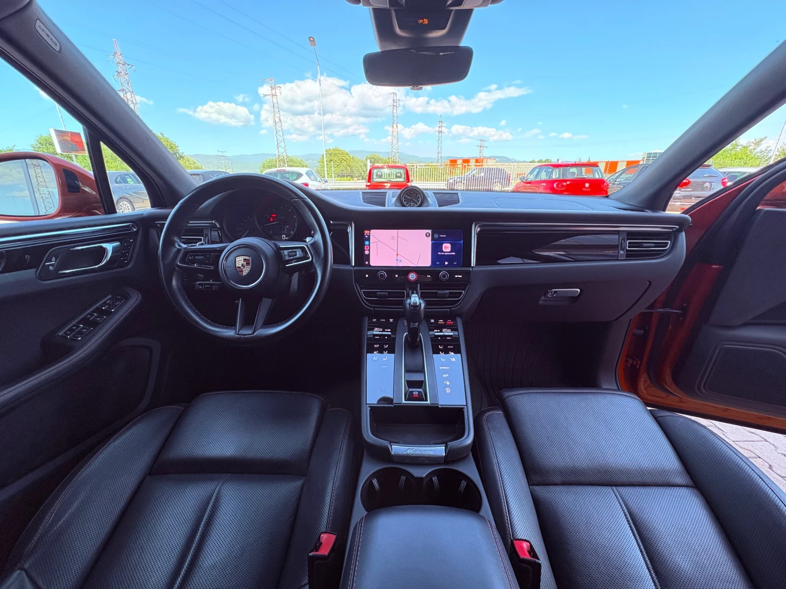 Porsche Macan PАNO| Distr | Car Play| Chrono| Гаранция, снимка 6 - Автомобили и джипове - 55681334
