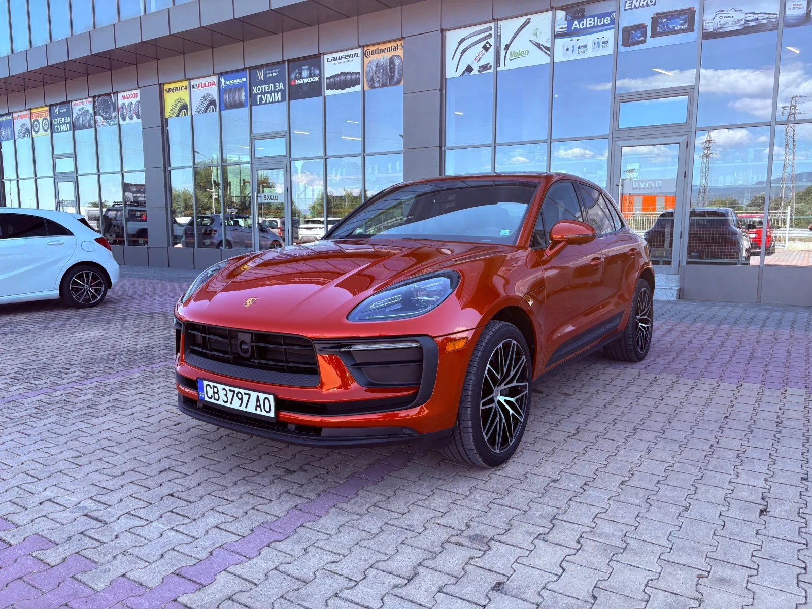 Porsche Macan PАNO| Distr | Car Play| Chrono| Гаранция