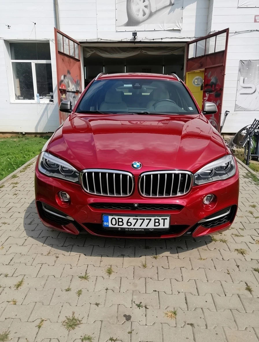 BMW X6 M50d xDrive Обслужена в М Кар за 20 000 лв! ЛИЗИНГ, снимка 5 - Автомобили и джипове - 56121038
