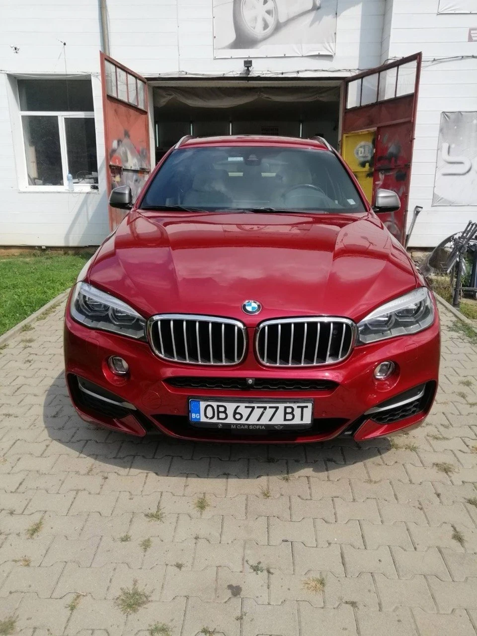 BMW X6 M50d* xDrive* Обслужена в М Кар за 20 000 лв!, снимка 5 - Автомобили и джипове - 56121038