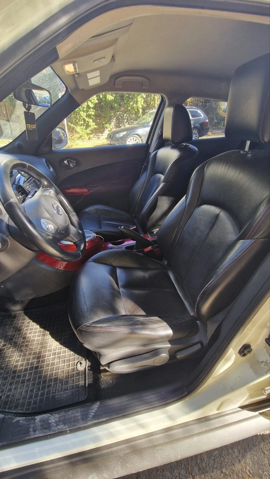 Nissan Juke, снимка 7 - Автомобили и джипове - 56271233