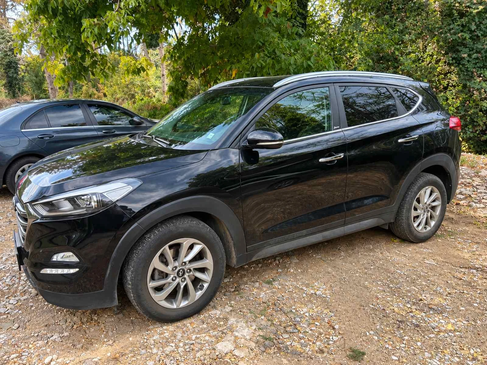 Hyundai Tucson, снимка 5 - Автомобили и джипове - 56364158