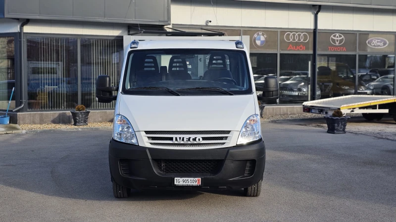 Iveco Daily 35C15 3.0D 6SP CH-420х200см-КЛИМА-ПОДСИЛЕНИ РЕСОРИ, снимка 2 - Бусове и автобуси - 48521990