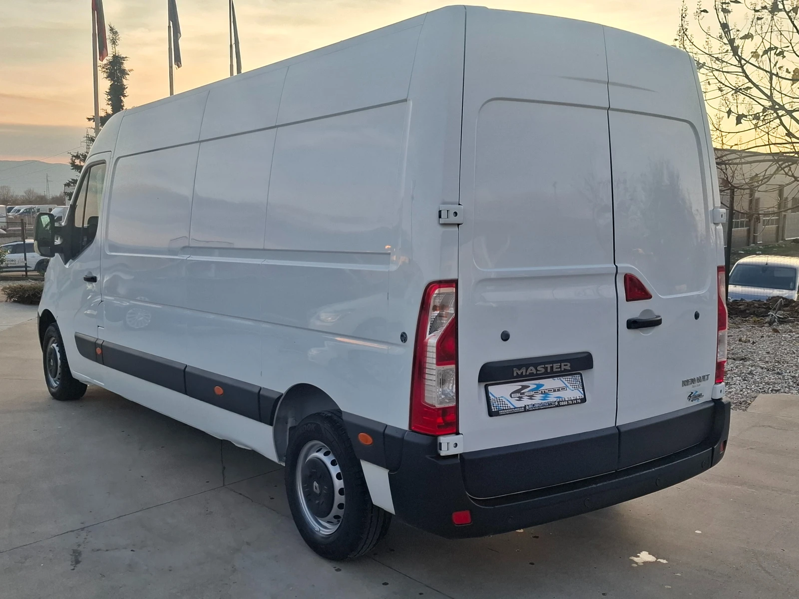 Renault Master Euro6B/2.3CDTI/Клима - изображение 2