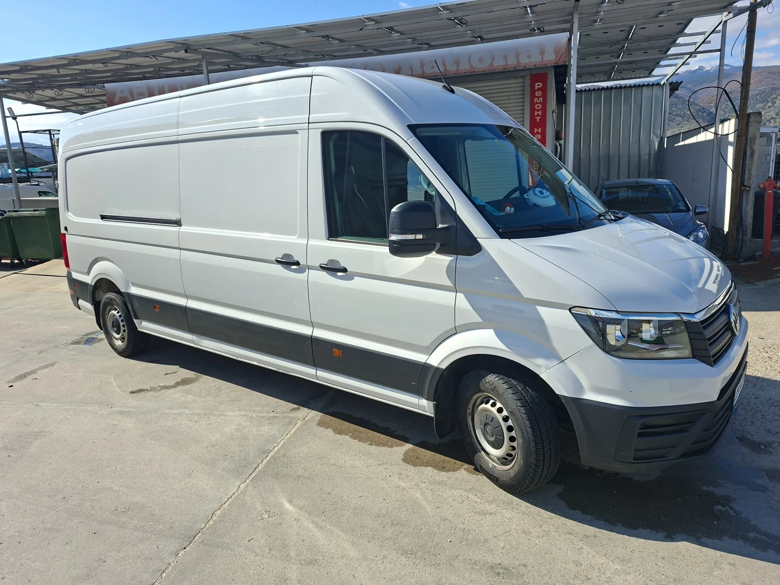 VW Crafter, снимка 4 - Бусове и автобуси - 54895523