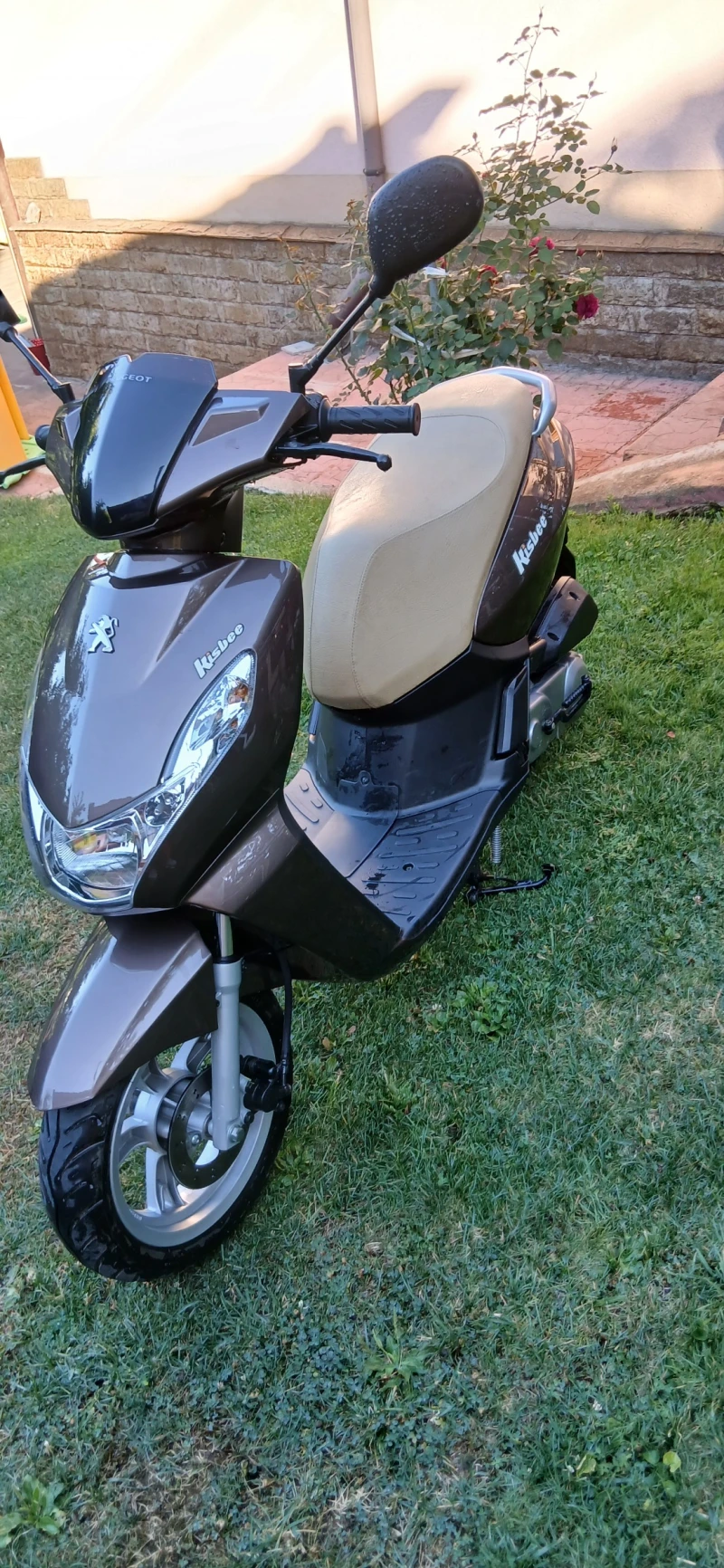 Peugeot Kissbee Нов