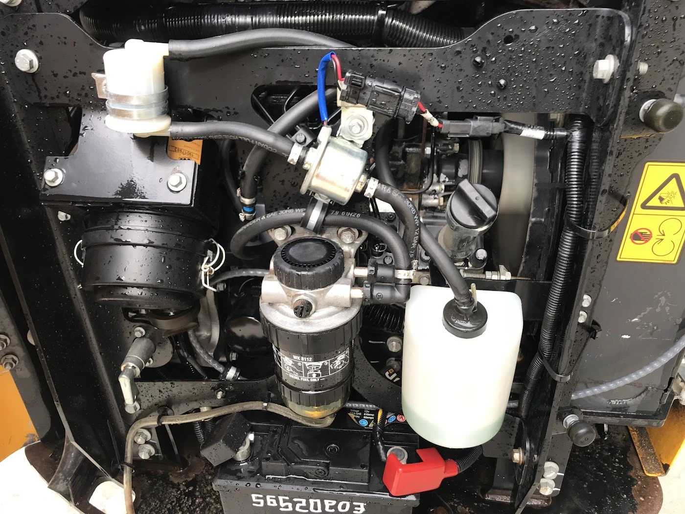  JCB 15C-1 1500. | Mobile.bg   13