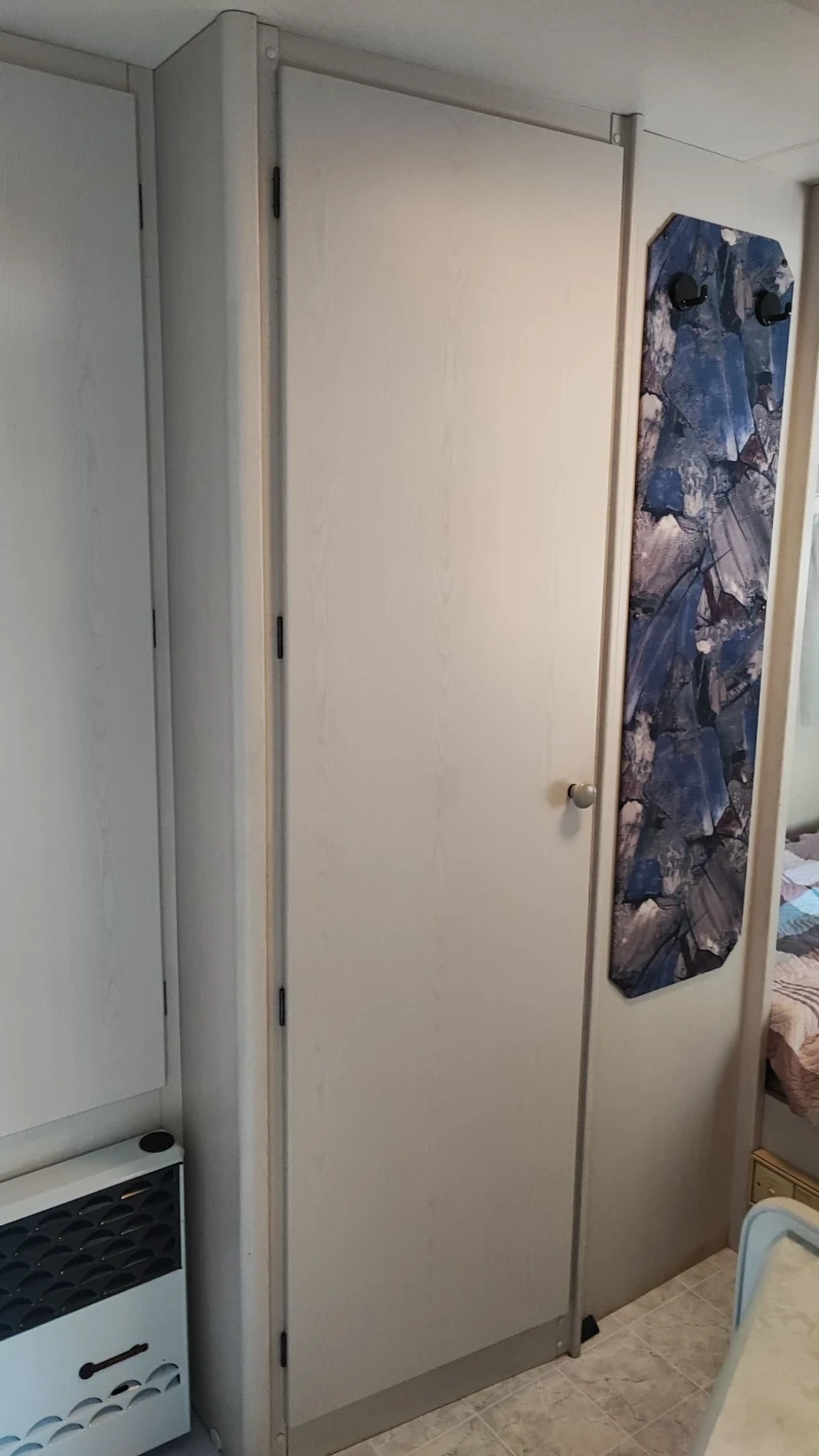 Каравана Hobby Excellent , снимка 8 - Каравани и кемпери - 51362158