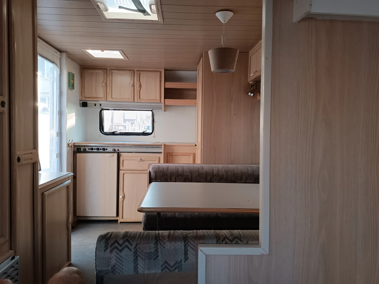 Каравана Adria Caravelair  - изображение 8