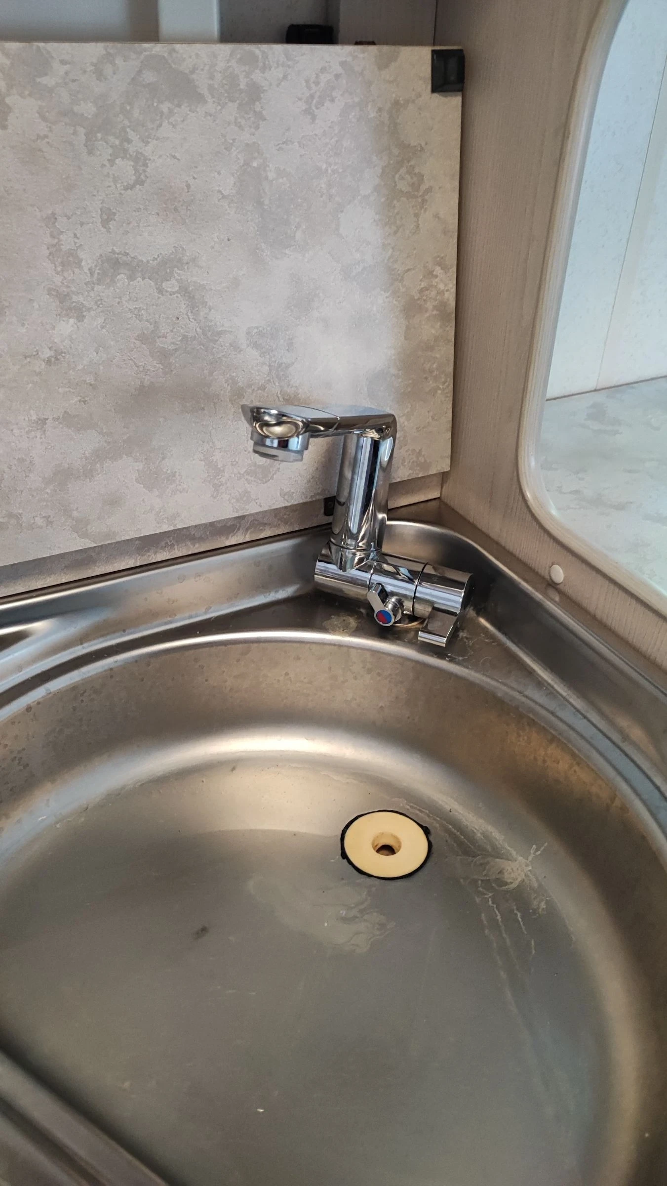  Hobby Excellent  | Mobile.bg   16