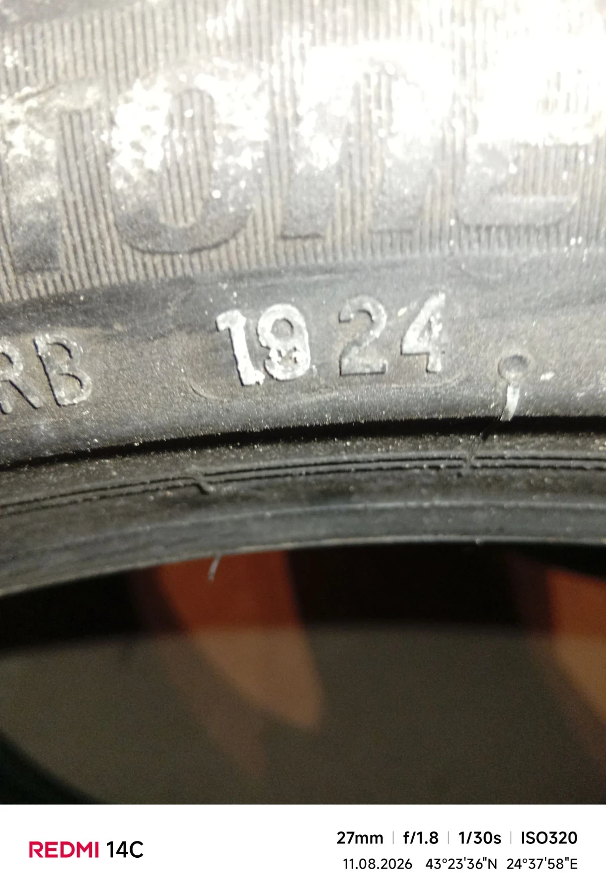 Гуми Летни 235/45R18, снимка 6 - Гуми и джанти - 55632905