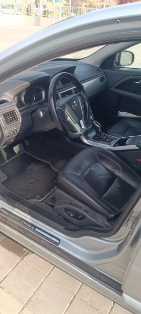 Volvo V70 2.0 181кс, снимка 10