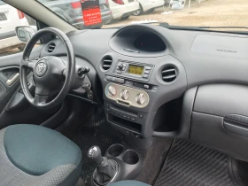 Toyota Yaris КАТО НОВА, снимка 14