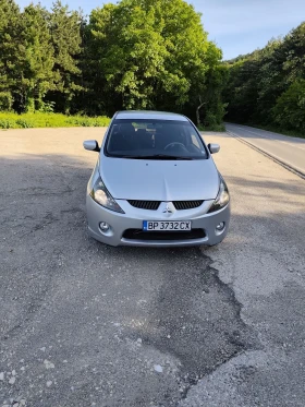 Mitsubishi Grandis Mitsubishi Grandis 2.4i Газ, снимка 2