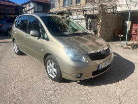 Toyota Corolla verso, снимка 2