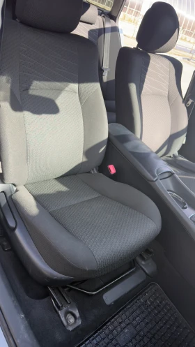 Toyota Avensis 2.2D4D!KEYLESS!НАВИГАЦИЯ!АВТОПИЛОТ!CLIMATRONIC!TOP - 4999 € / 9777.19 лв. - 23476958 9