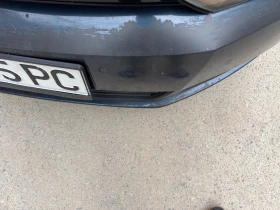 VW Golf - 5500 € / 10757.07 лв. - 71395922 9