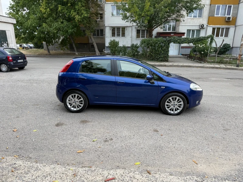 Fiat Punto 1.3 multijet Grande Punto напълно обслужена , снимка 3 - Автомобили и джипове - 51644761