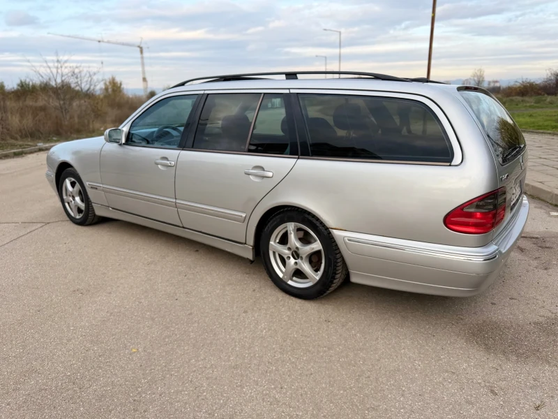 Mercedes-Benz E 240 W210 AVANGADRE Газ/Атоматик, снимка 3 - Автомобили и джипове - 52352550