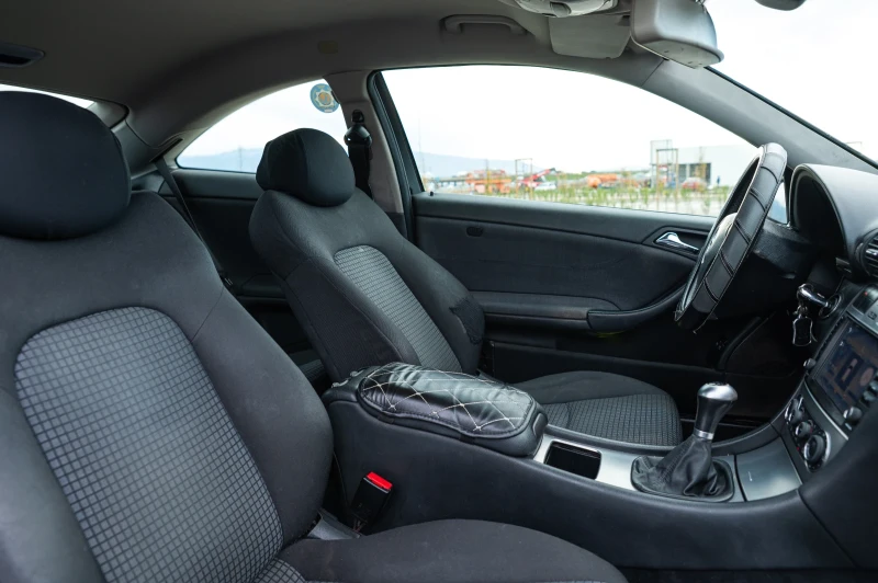 Mercedes-Benz C 200 CDI, снимка 9 - Автомобили и джипове - 52514832