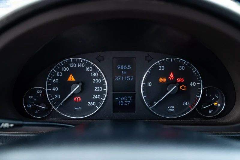 Mercedes-Benz C 200 CDI, снимка 7 - Автомобили и джипове - 52514832