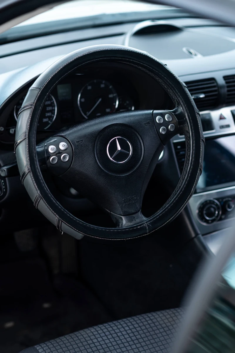 Mercedes-Benz C 200 CDI, снимка 6 - Автомобили и джипове - 52514832