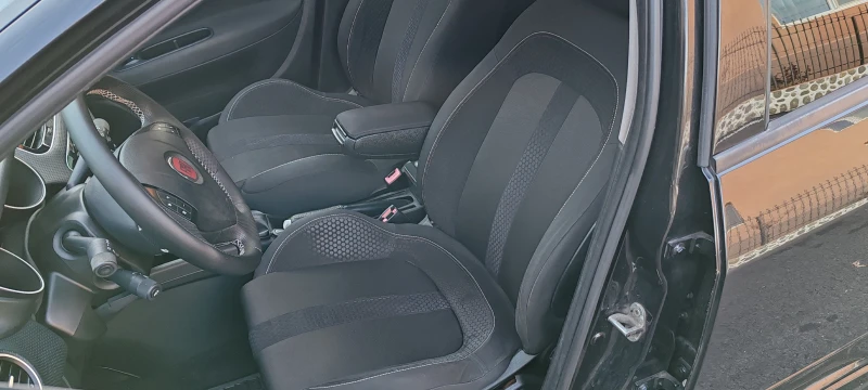 Fiat Punto 1.4 6sk. EVO TOП!, снимка 10 - Автомобили и джипове - 52819721