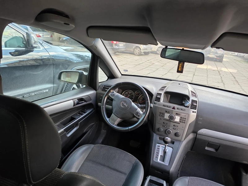 Opel Zafira Автоматик 7 места, снимка 12 - Автомобили и джипове - 53254284