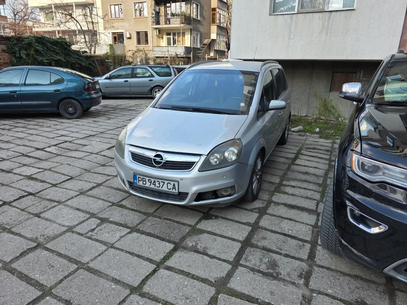 Opel Zafira Автоматик 7 места, снимка 3 - Автомобили и джипове - 53254284