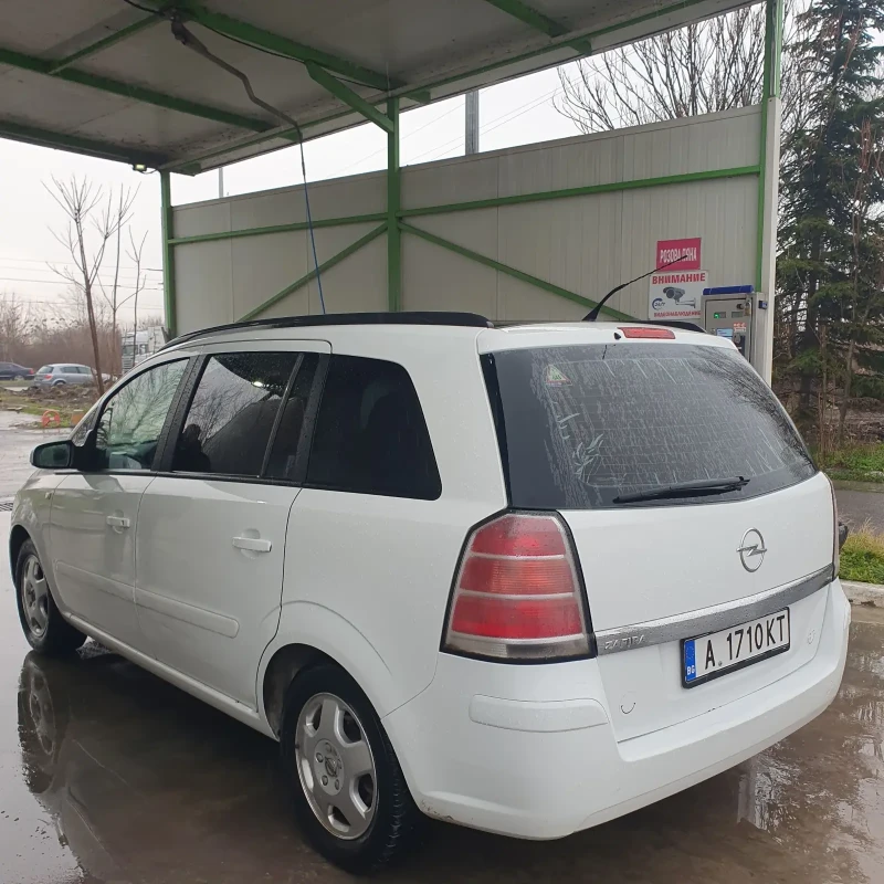 Opel Zafira 1.6 16V Газ/Бензин, снимка 2 - Автомобили и джипове - 53276544