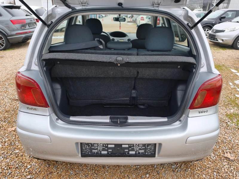 Toyota Yaris КАТО НОВА, снимка 16 - Автомобили и джипове - 53340723