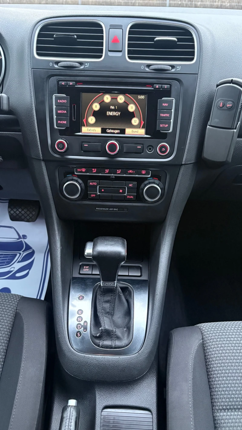 VW Golf 1.4i NAVI, снимка 13 - Автомобили и джипове - 53484648