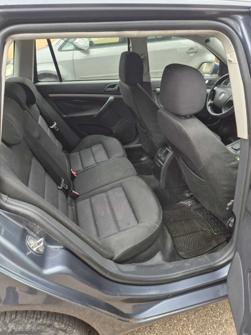 Skoda Octavia, снимка 5 - Автомобили и джипове - 53564553