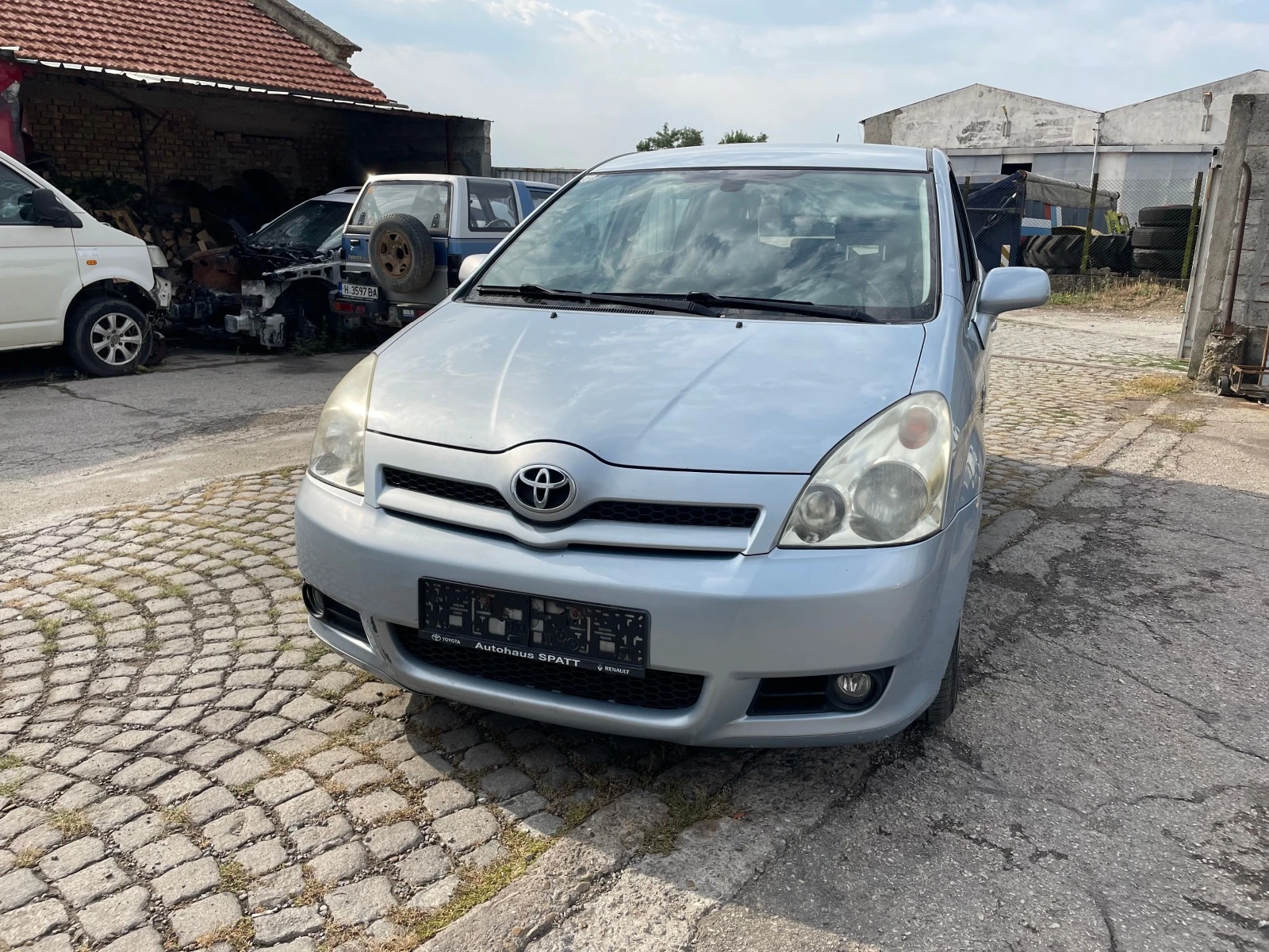 Toyota Corolla verso 2.0D4D, снимка 1